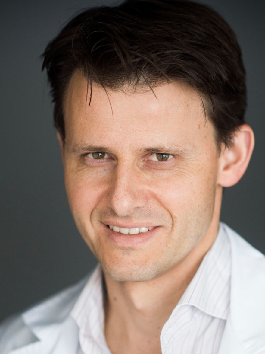 Portrait of Dr Benoit Jenny
